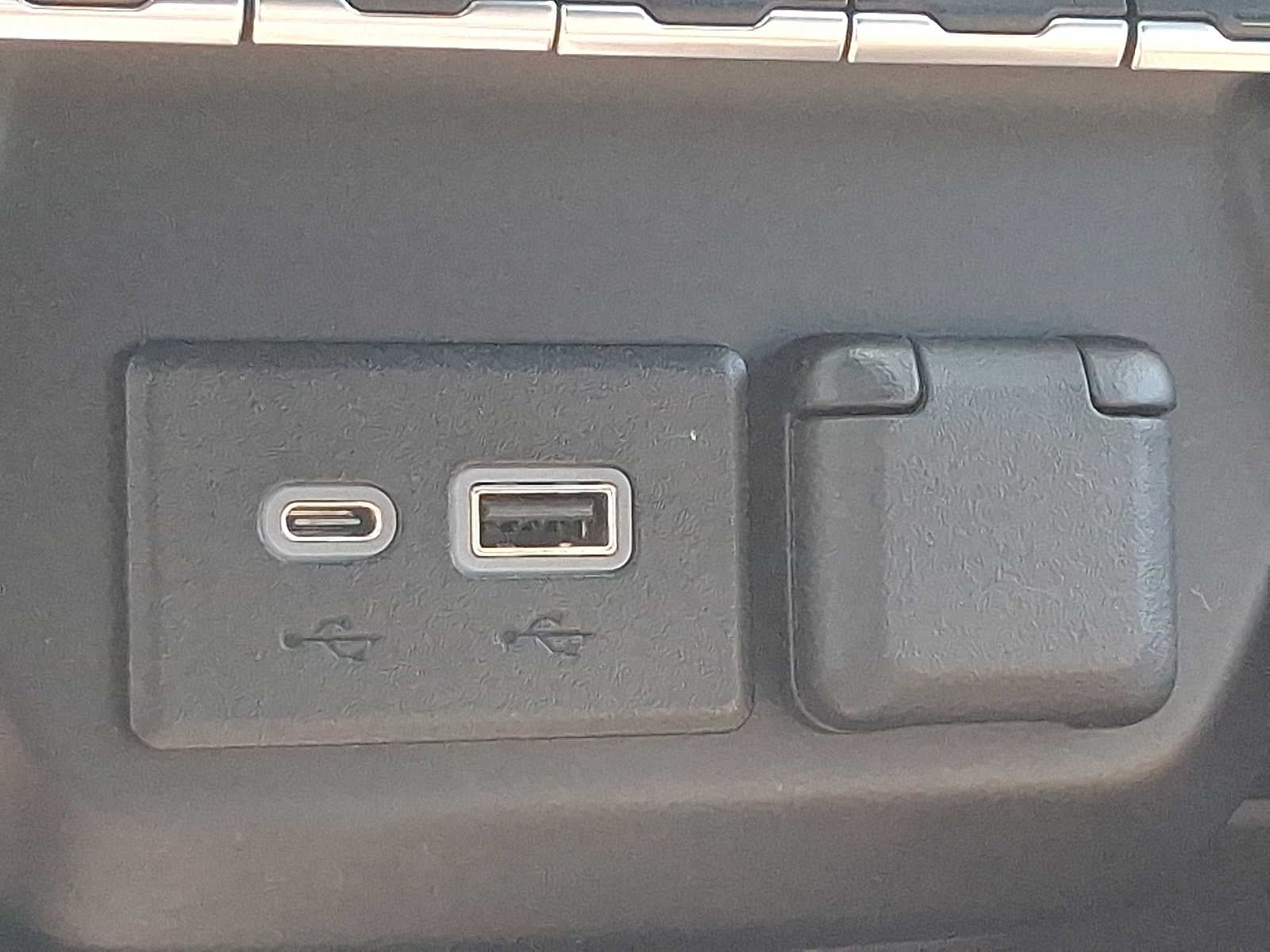 2023 Chevrolet Silverado 3500 HD High Country