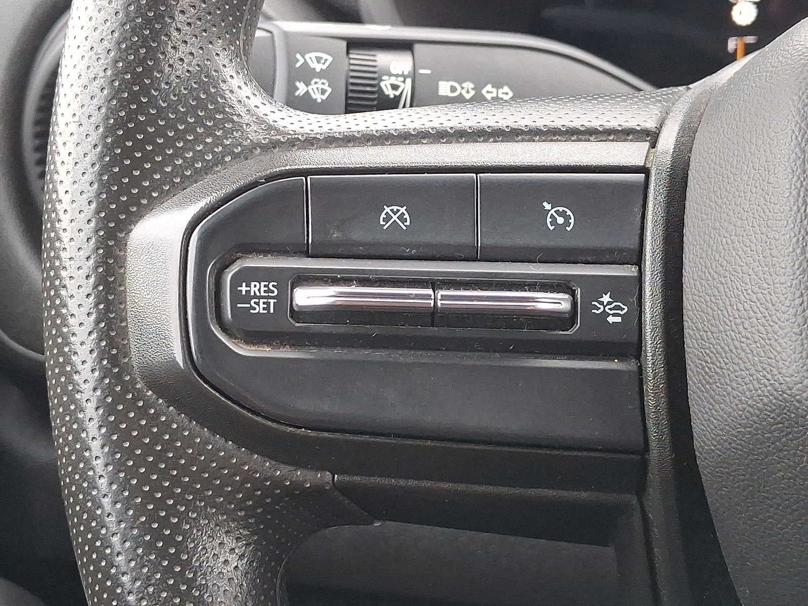 2023 Chevrolet Colorado WT