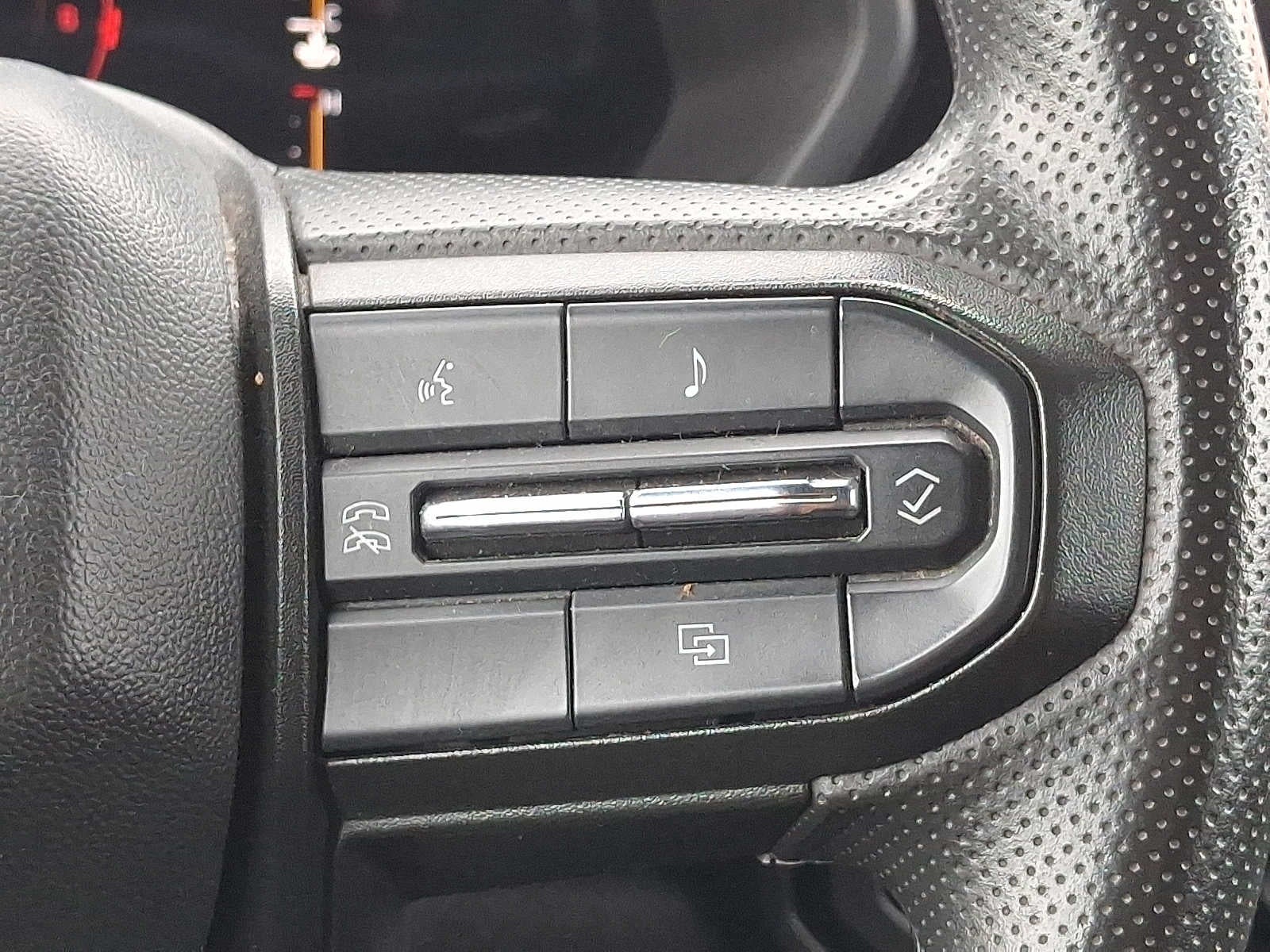 2023 Chevrolet Colorado WT