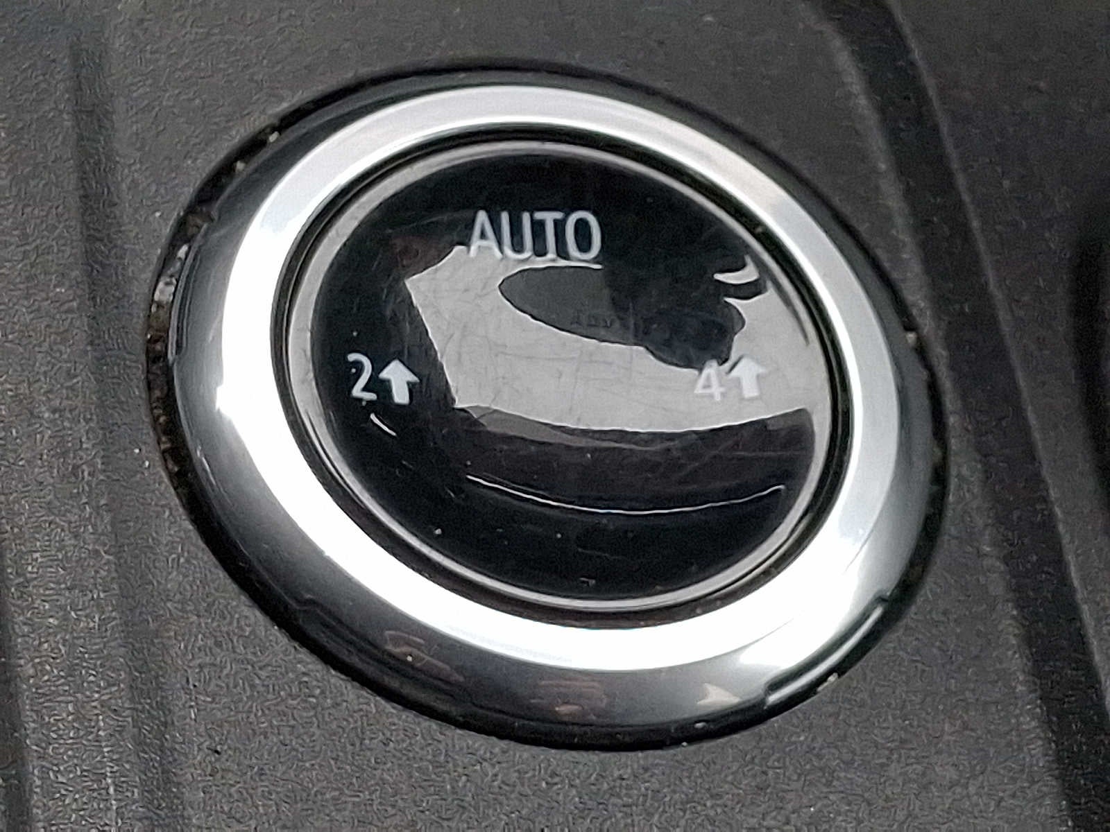 2023 Chevrolet Colorado WT