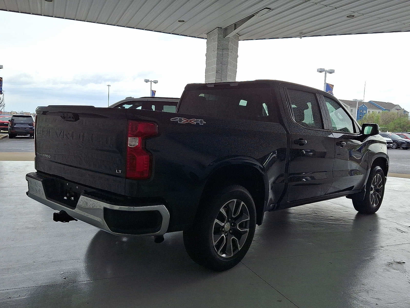 2024 Chevrolet Silverado 1500 LT (2FL)