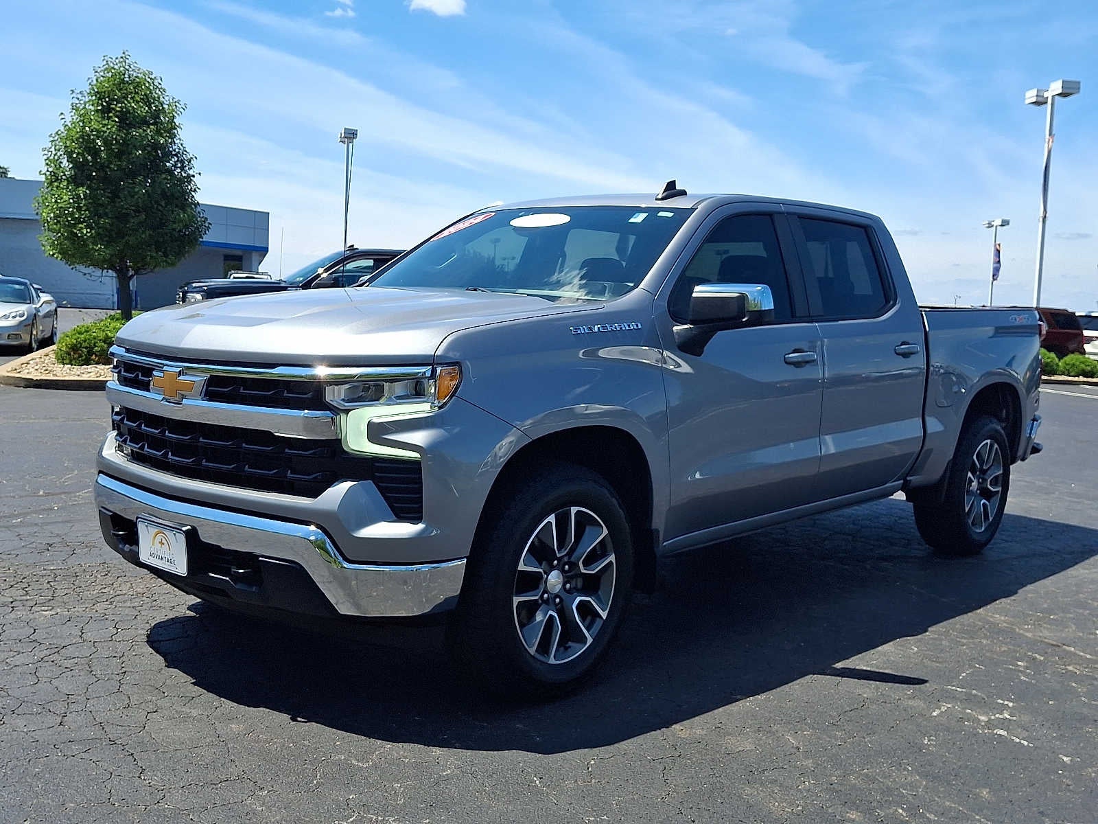 2024 Chevrolet Silverado 1500 LT (2FL)