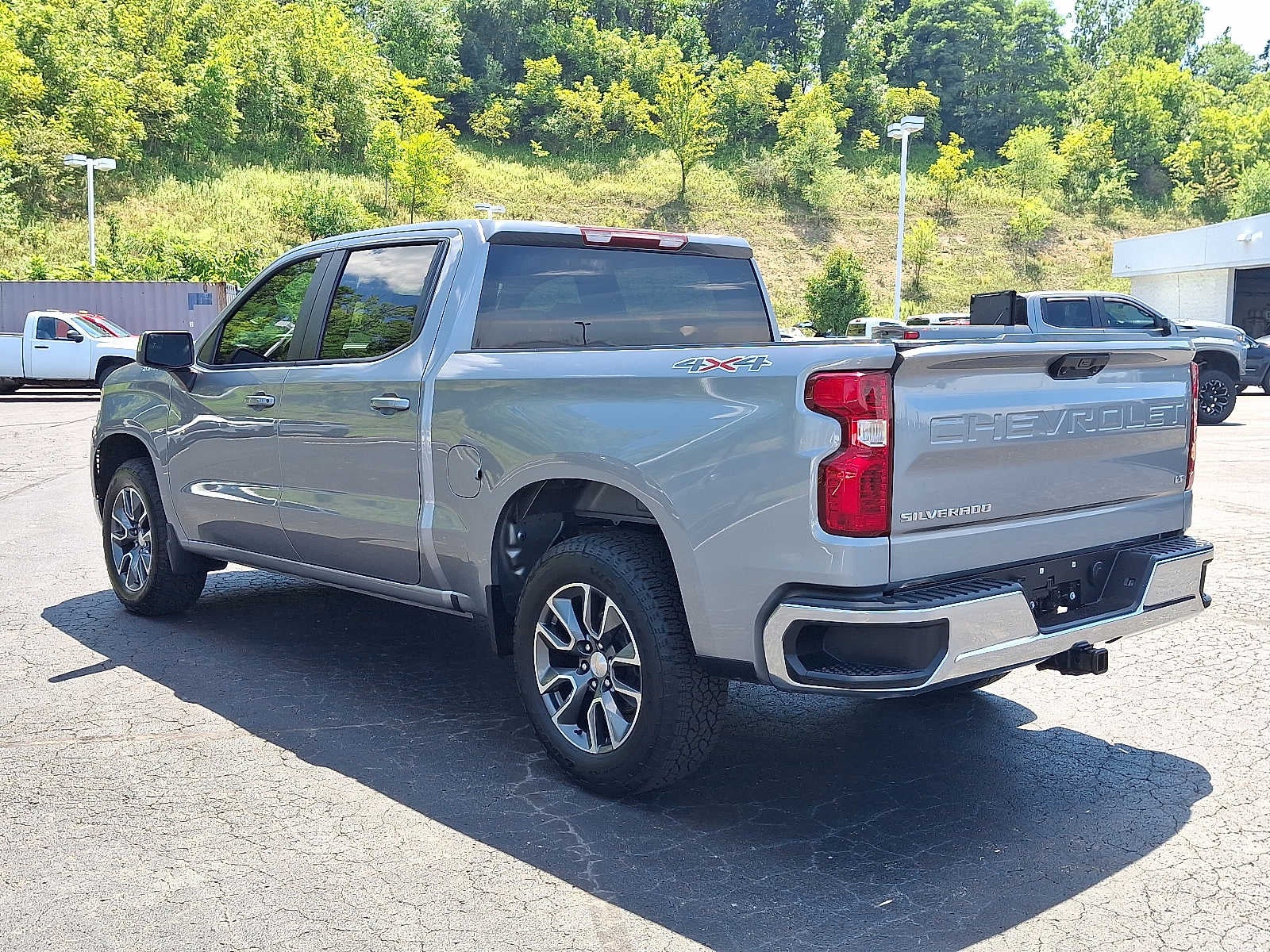 2024 Chevrolet Silverado 1500 LT (2FL)