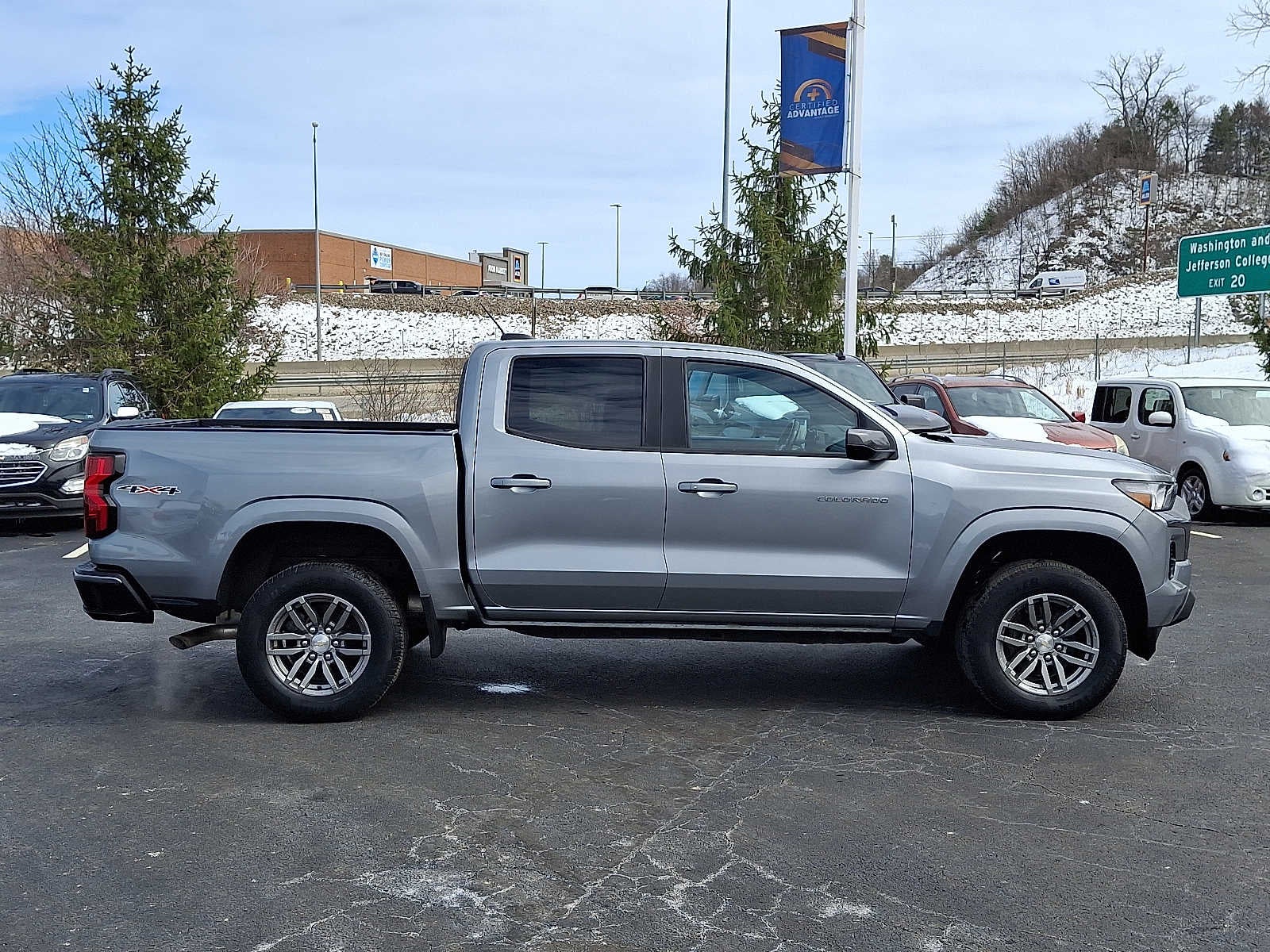 2023 Chevrolet Colorado LT