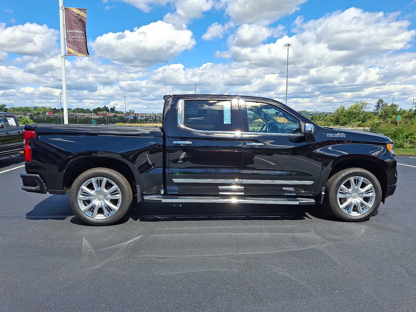 2023 Chevrolet Silverado 1500 High Country