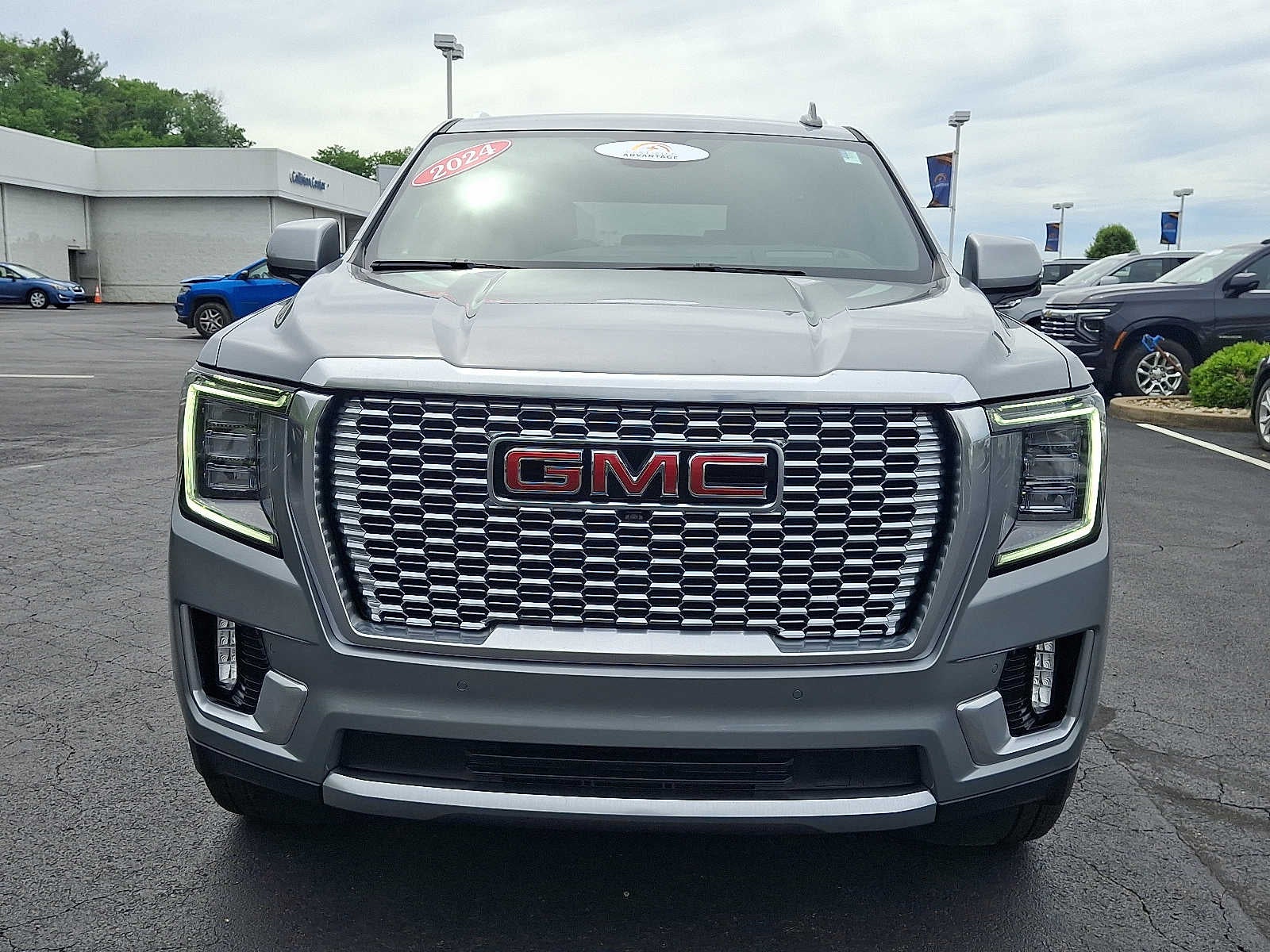 2024 GMC Yukon Denali