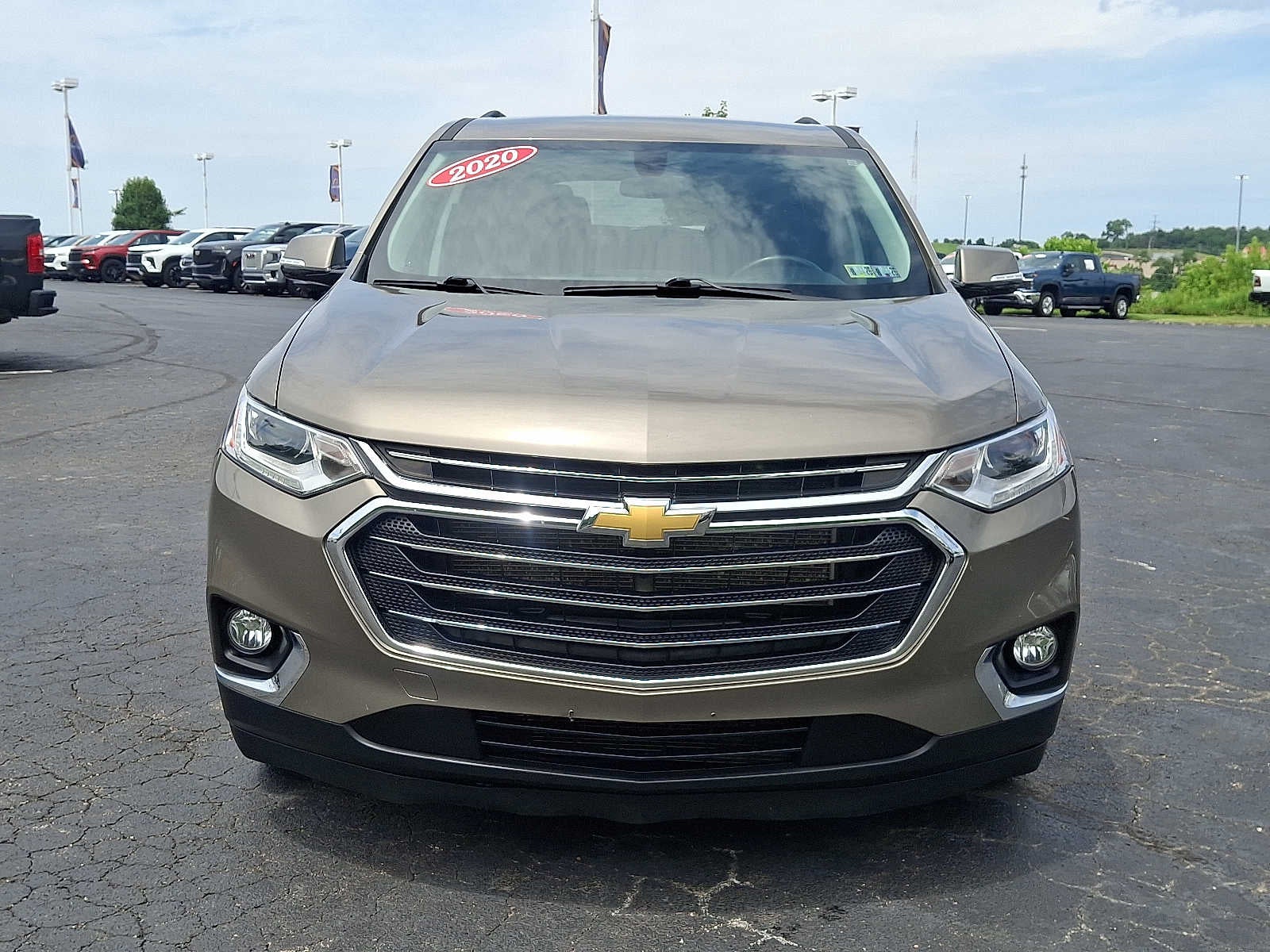 2020 Chevrolet Traverse LT Cloth