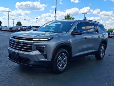 2025 Chevrolet Traverse LT