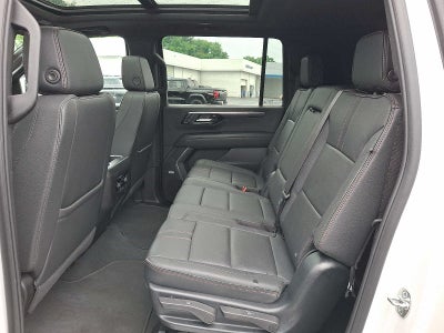 2025 Chevrolet Suburban RST