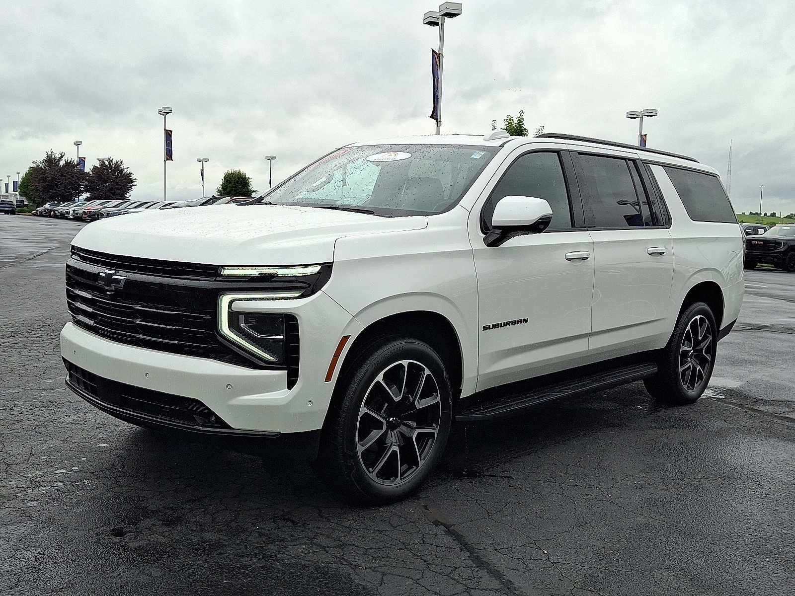 2025 Chevrolet Suburban RST