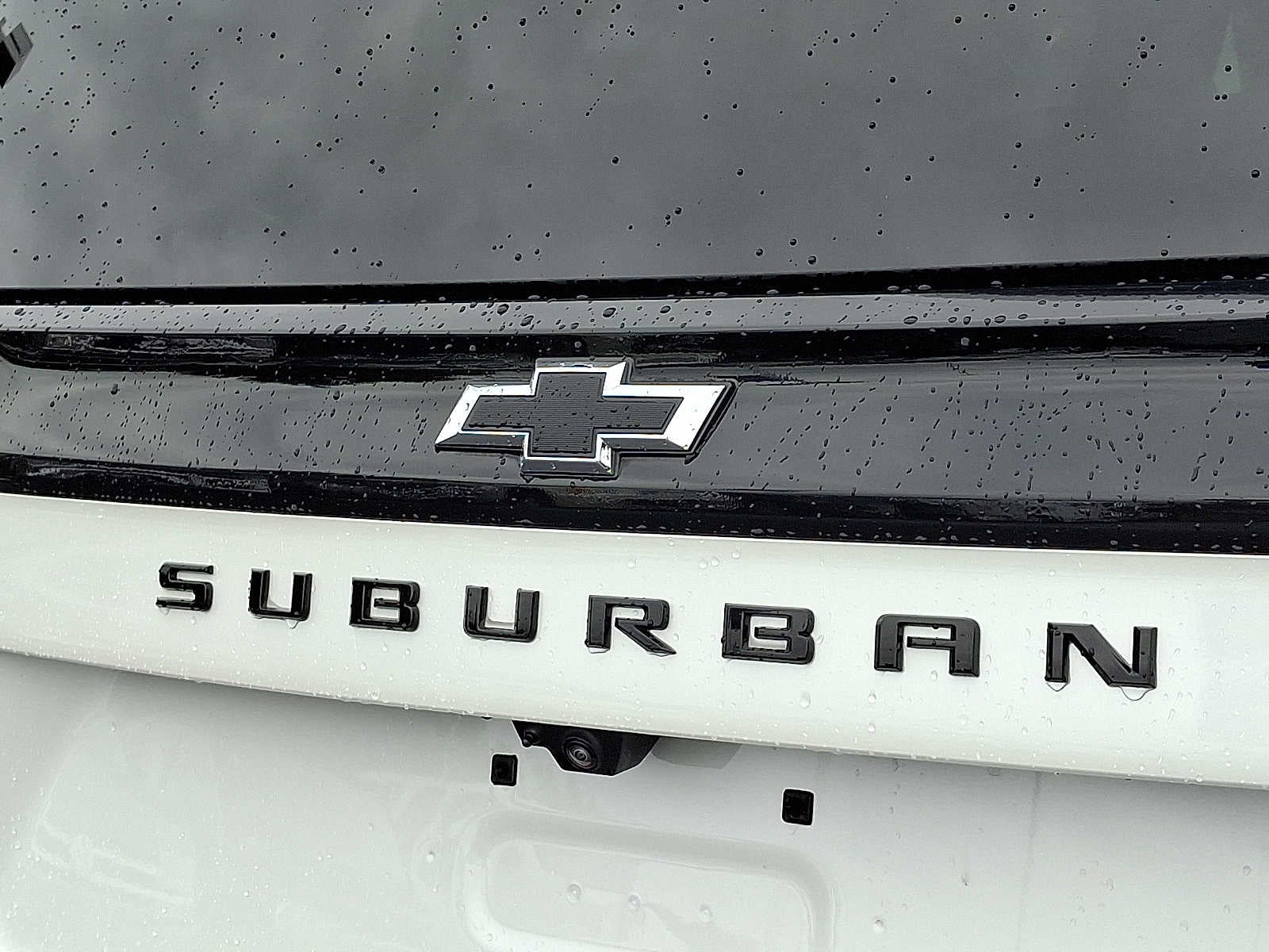 2025 Chevrolet Suburban RST