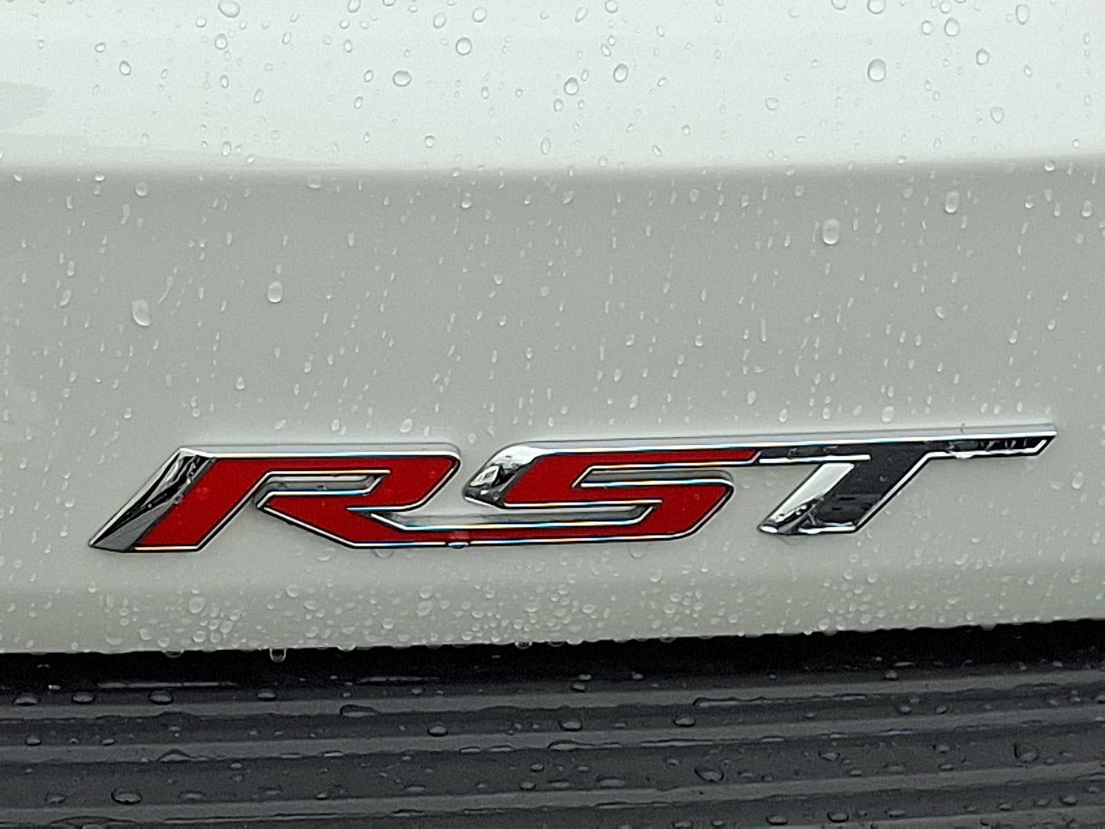 2025 Chevrolet Suburban RST