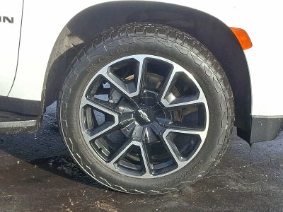 2022 Chevrolet Suburban RST