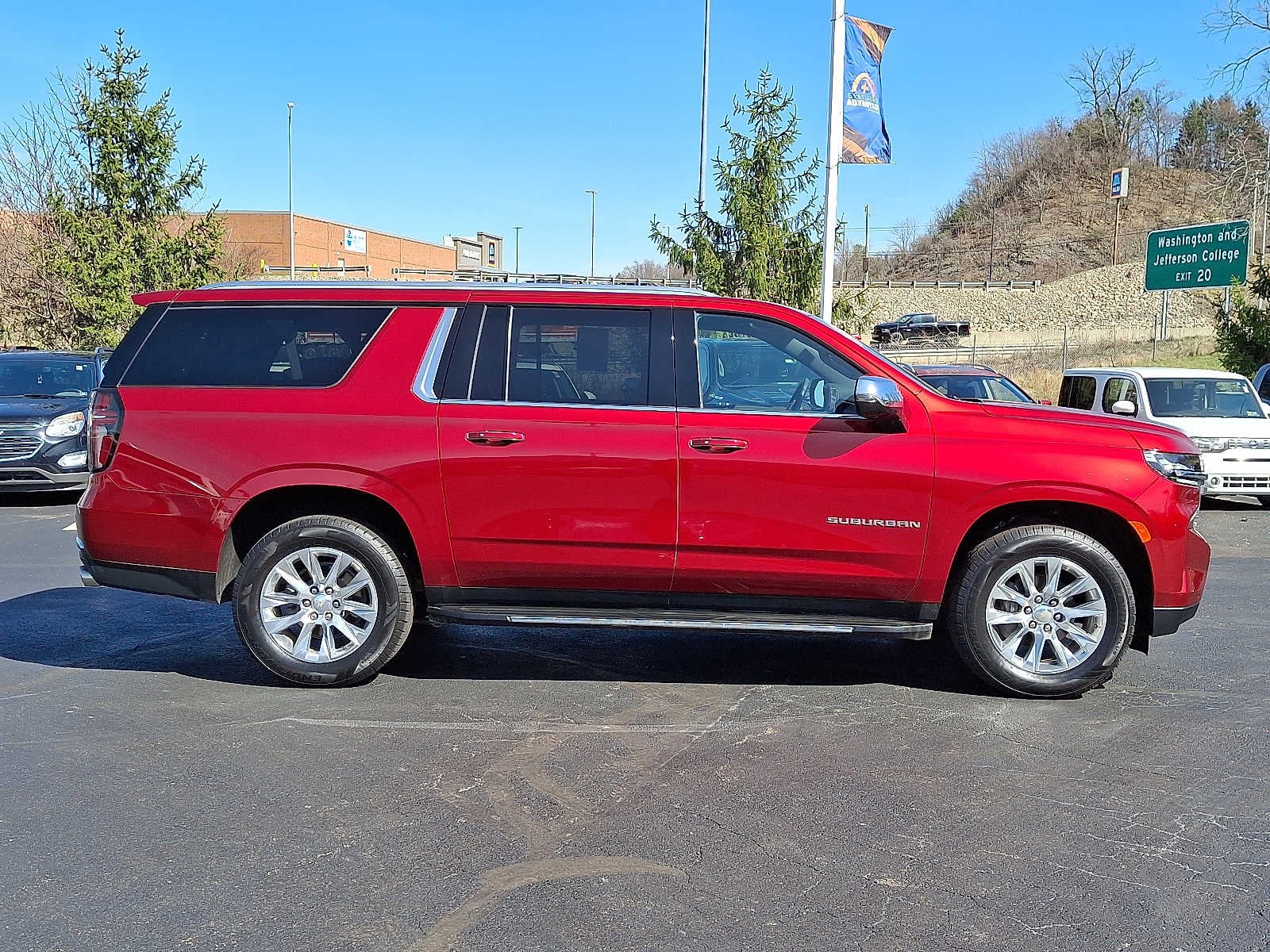 2023 Chevrolet Suburban Premier