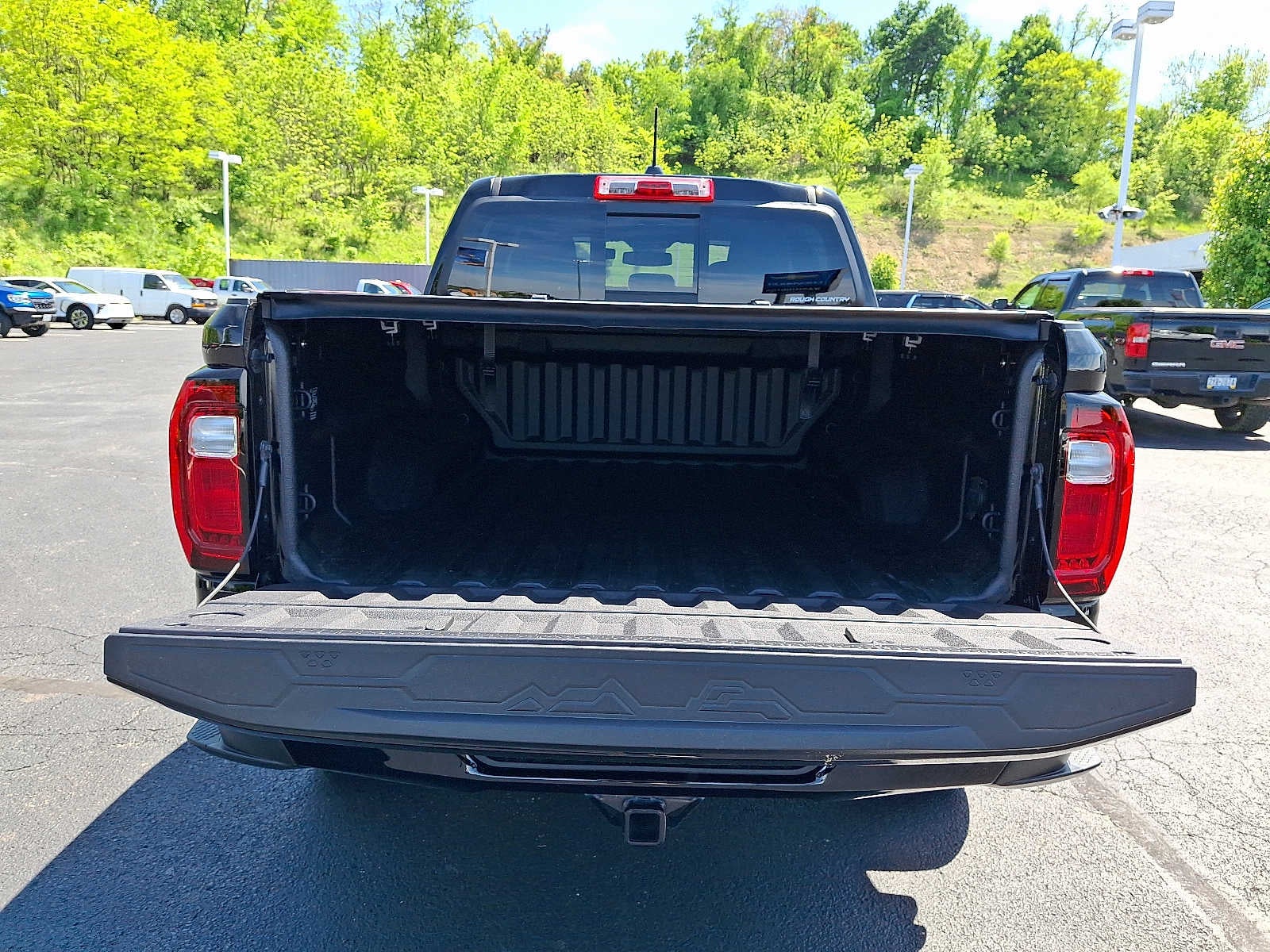 2024 GMC Canyon AT4