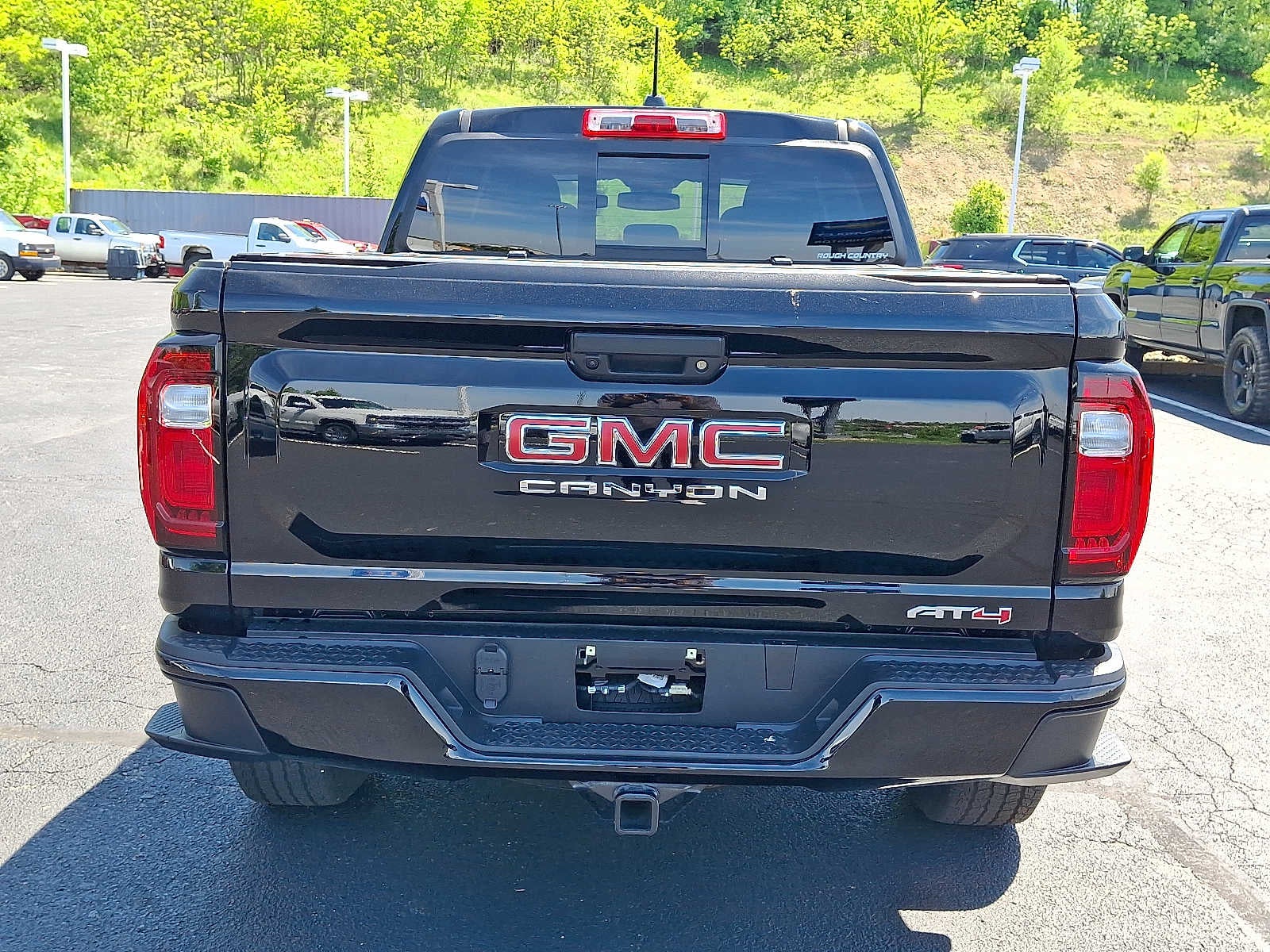 2024 GMC Canyon AT4
