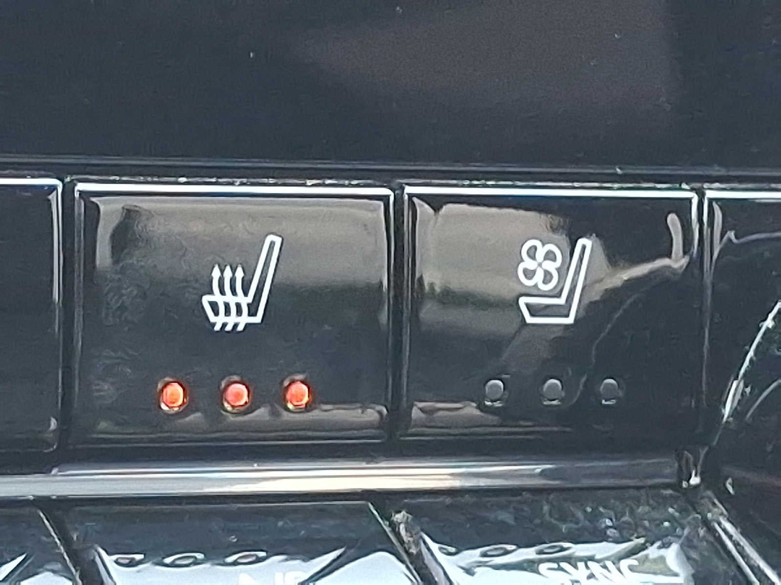 2023 GMC Canyon Denali