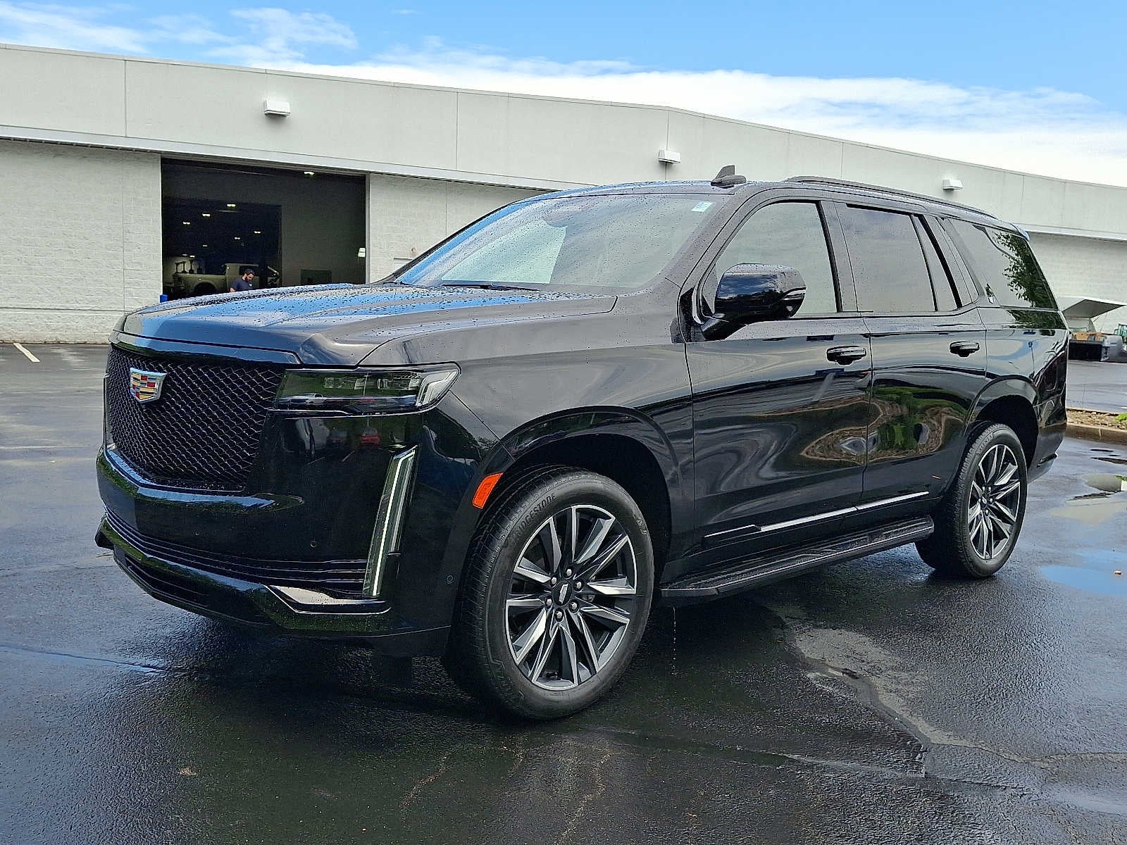 2023 Cadillac Escalade Sport