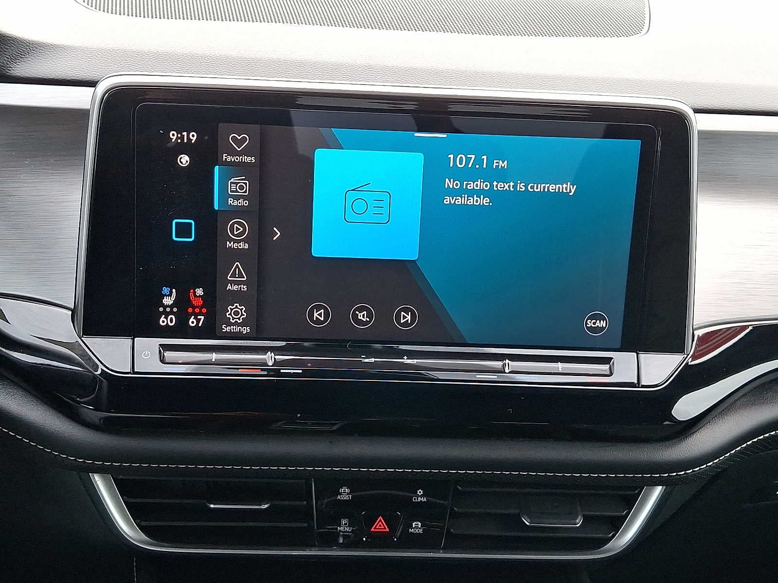 2024 Volkswagen Atlas Cross Sport 2.0T SE w/Technology