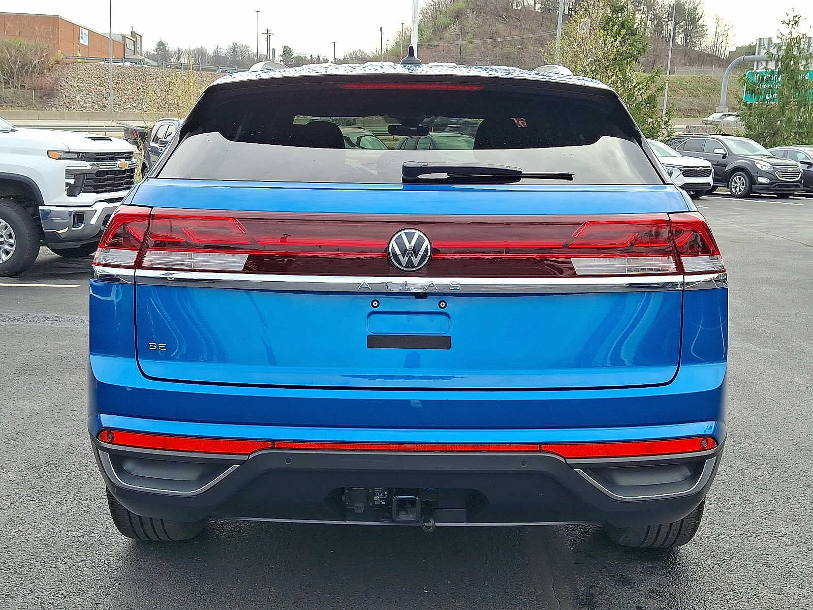2024 Volkswagen Atlas Cross Sport 2.0T SE w/Technology
