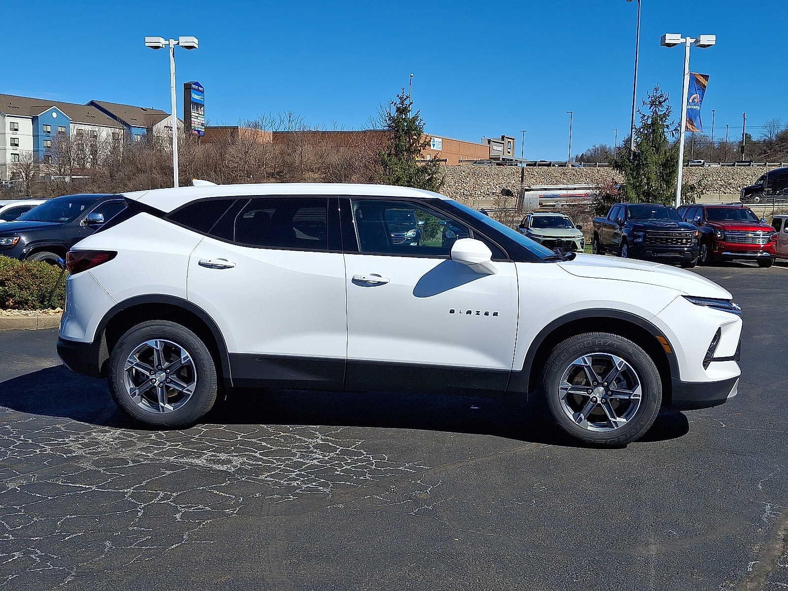 2025 Chevrolet Blazer 2LT