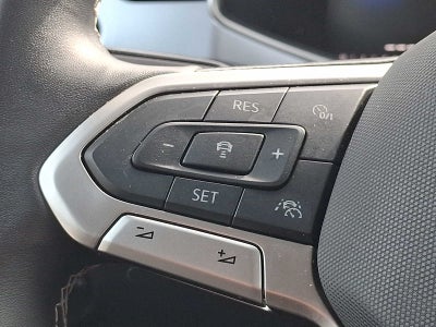2025 Volkswagen Taos SE