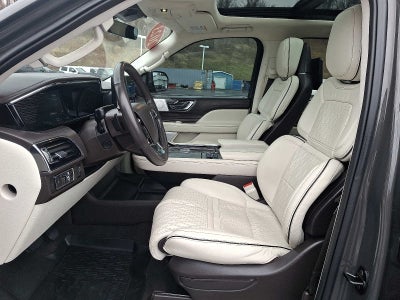 2023 Lincoln Navigator L Black Label