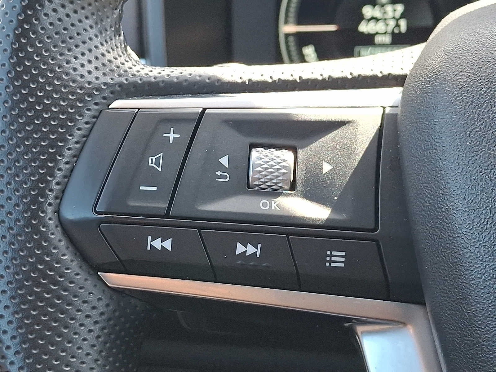 2024 Mitsubishi Outlander Plug-In Hybrid SE