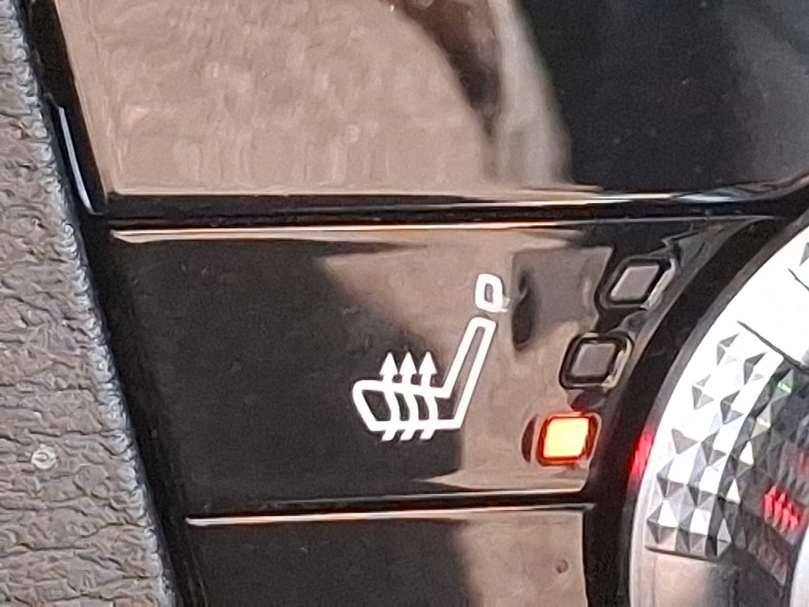 2024 Mitsubishi Outlander Plug-In Hybrid SE