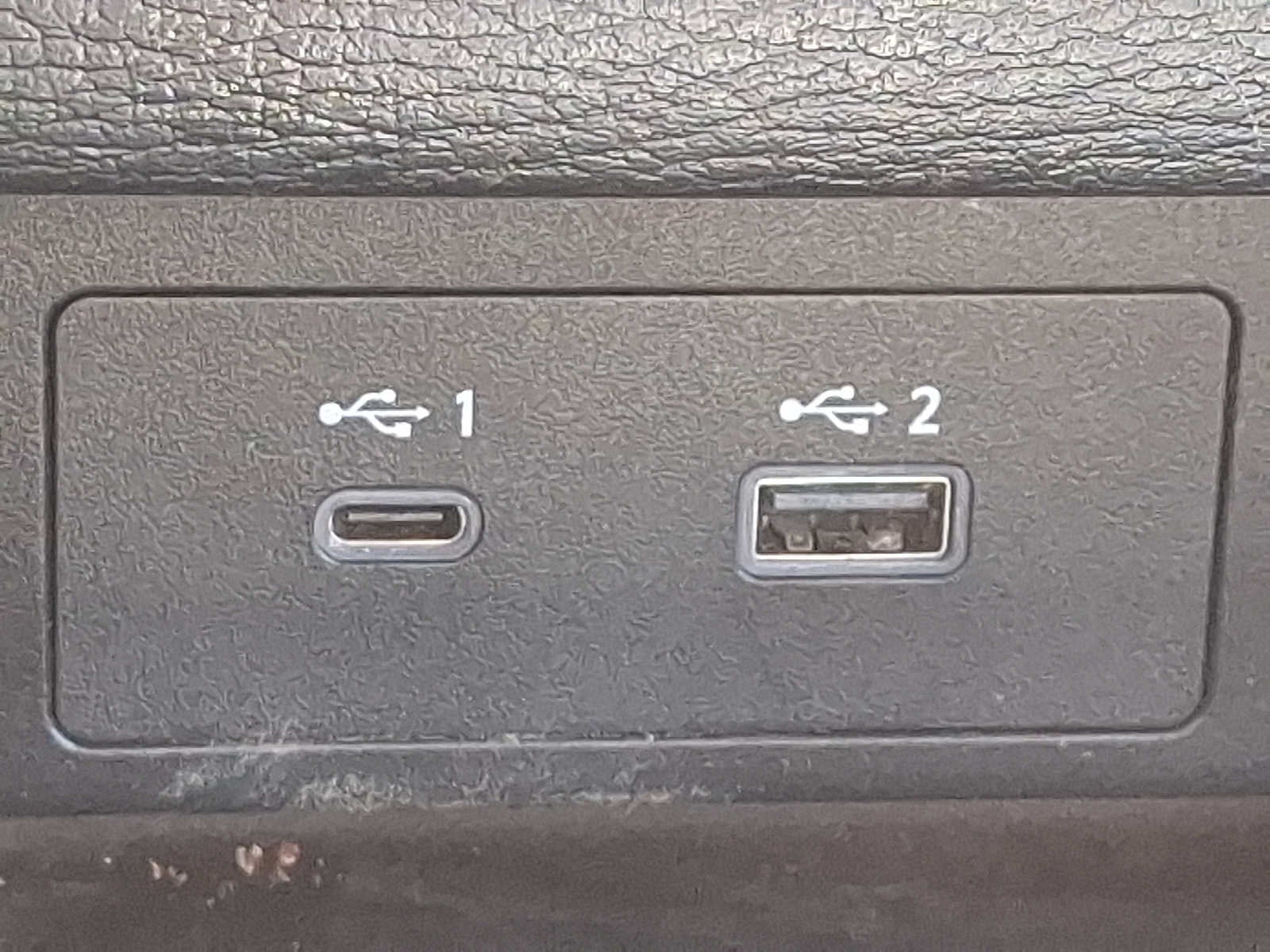 2024 Mitsubishi Outlander Plug-In Hybrid SE