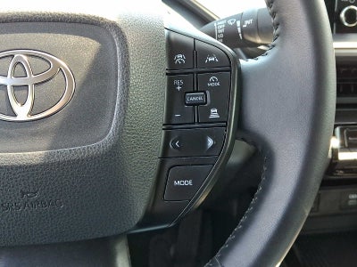 2025 Toyota Prius LE