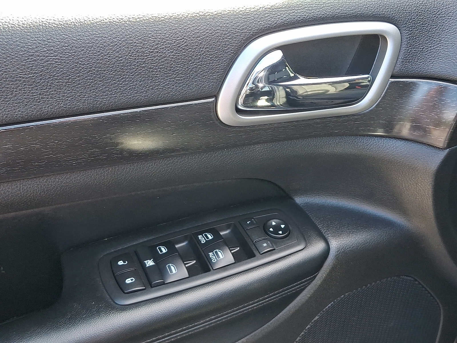 2018 Jeep Grand Cherokee Laredo E