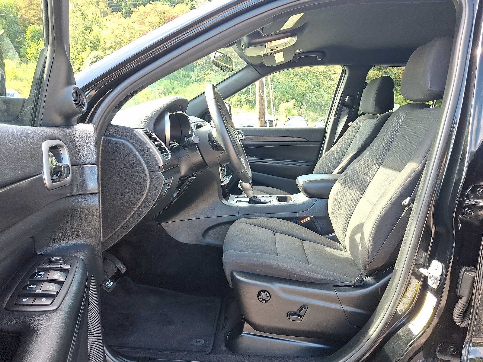 2018 Jeep Grand Cherokee Laredo E