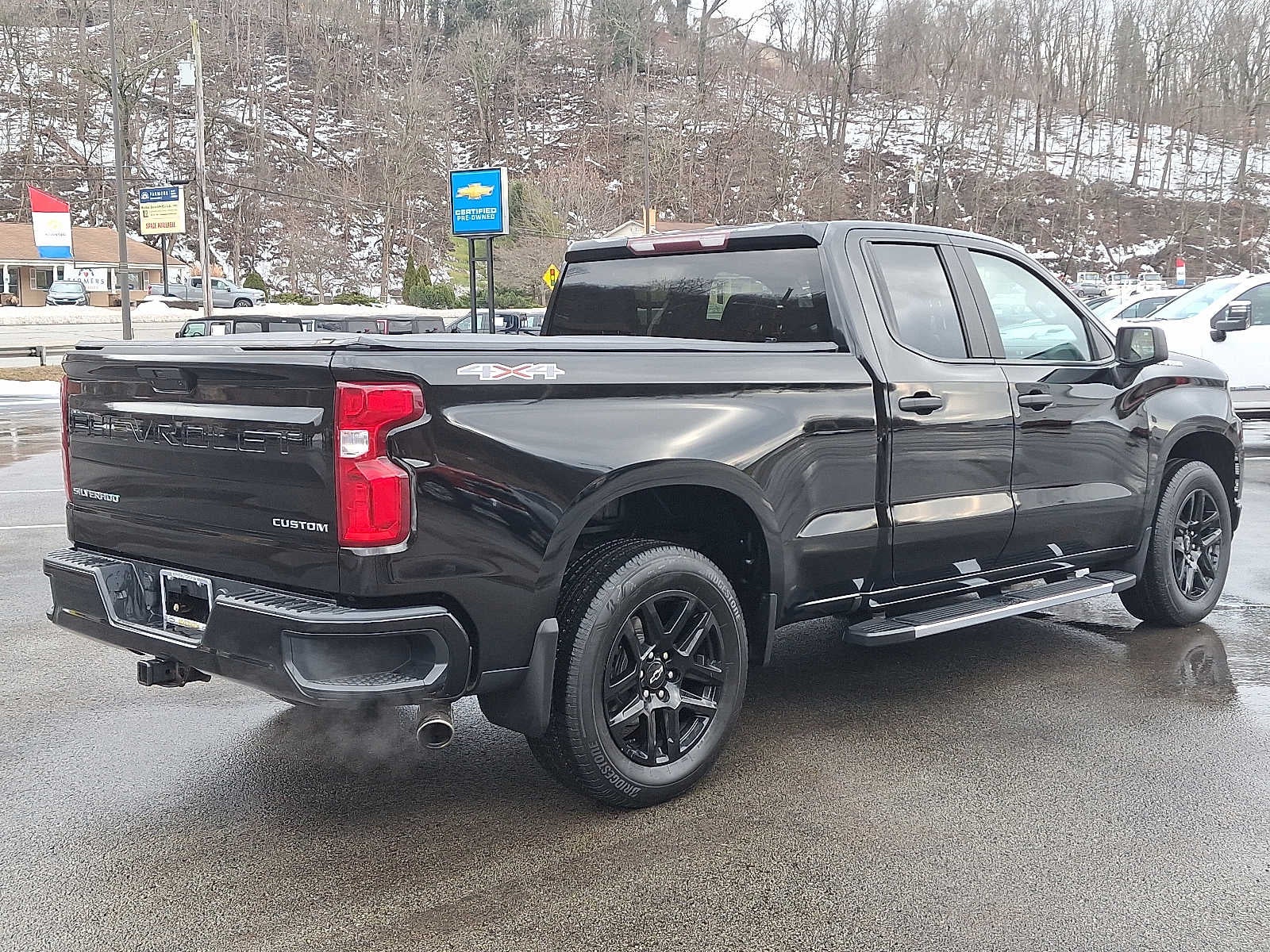 2020 Chevrolet Silverado 1500 Custom
