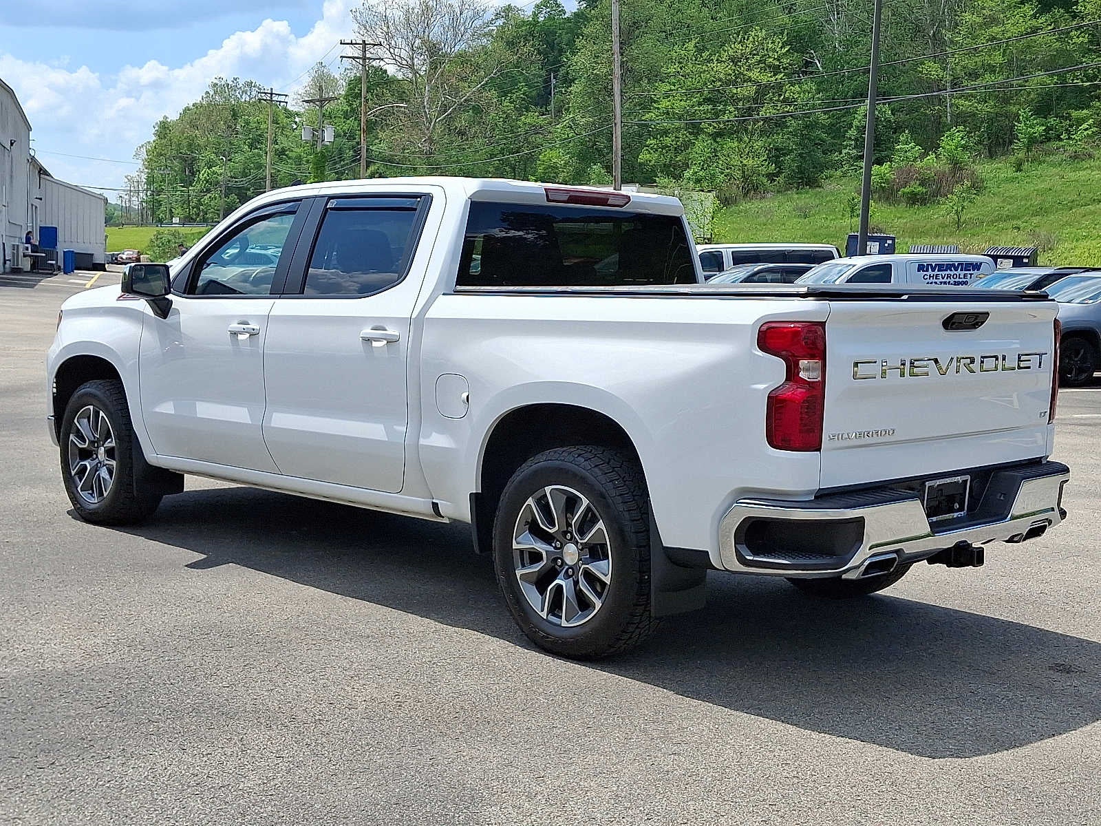 2024 Chevrolet Silverado 1500 LT
