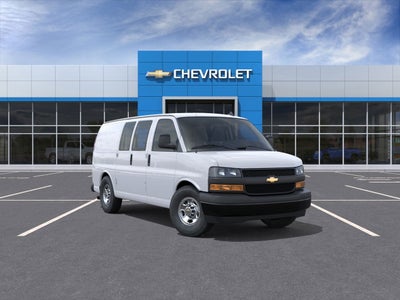 2025 Chevrolet Express Cargo 3500 WT