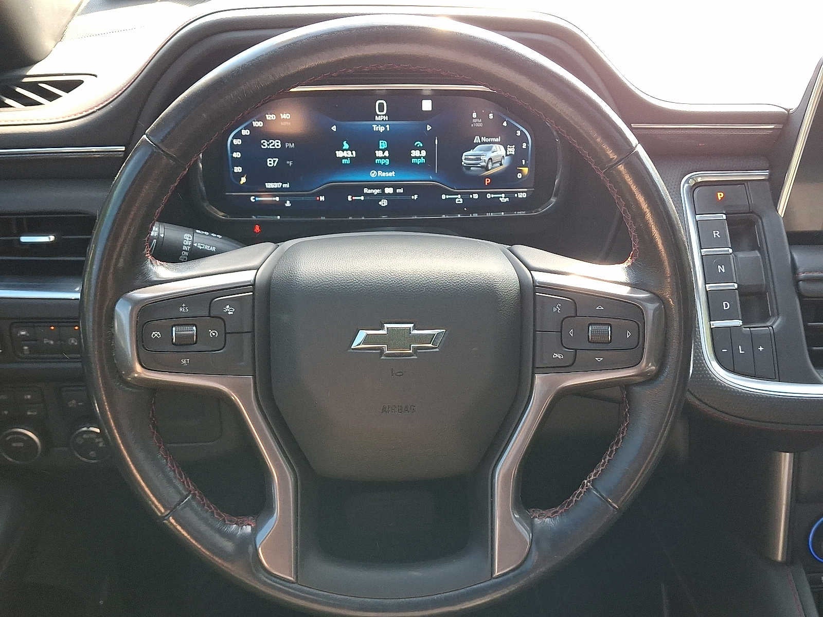 2023 Chevrolet Suburban RST