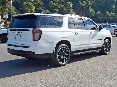 2023 Chevrolet Suburban RST