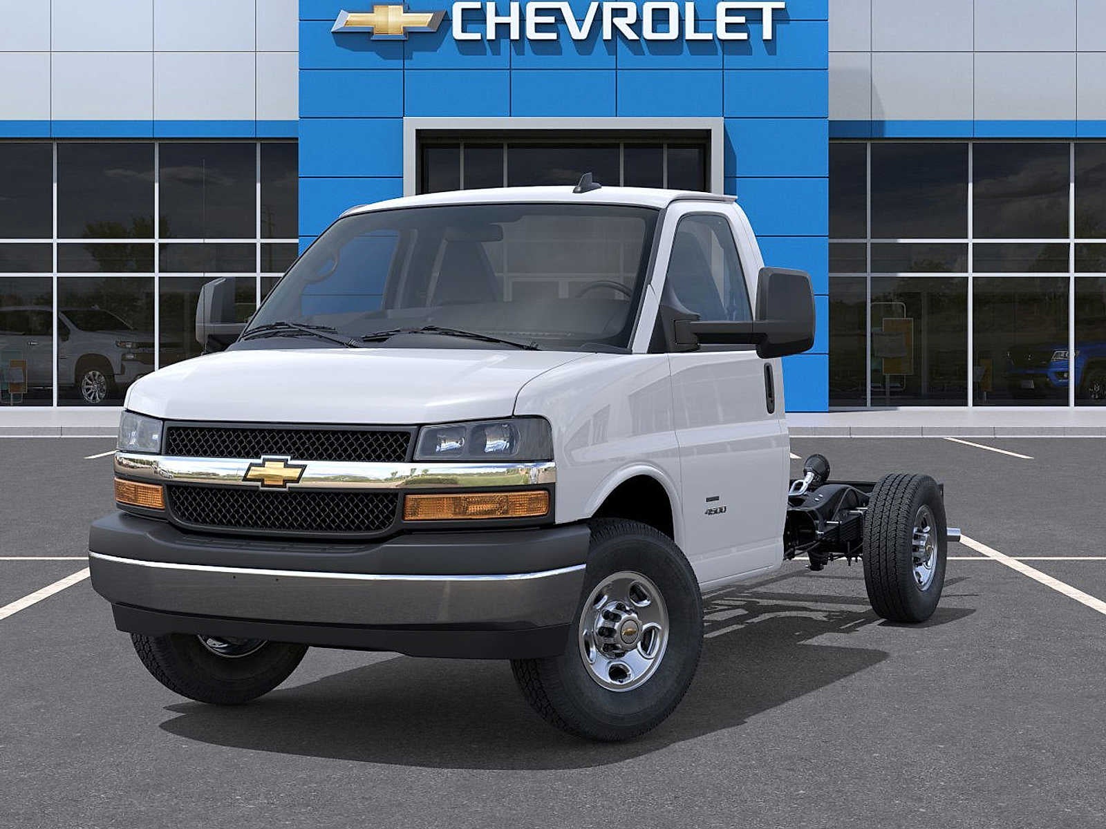 2025 Chevrolet Express Cutaway 3500 1WT