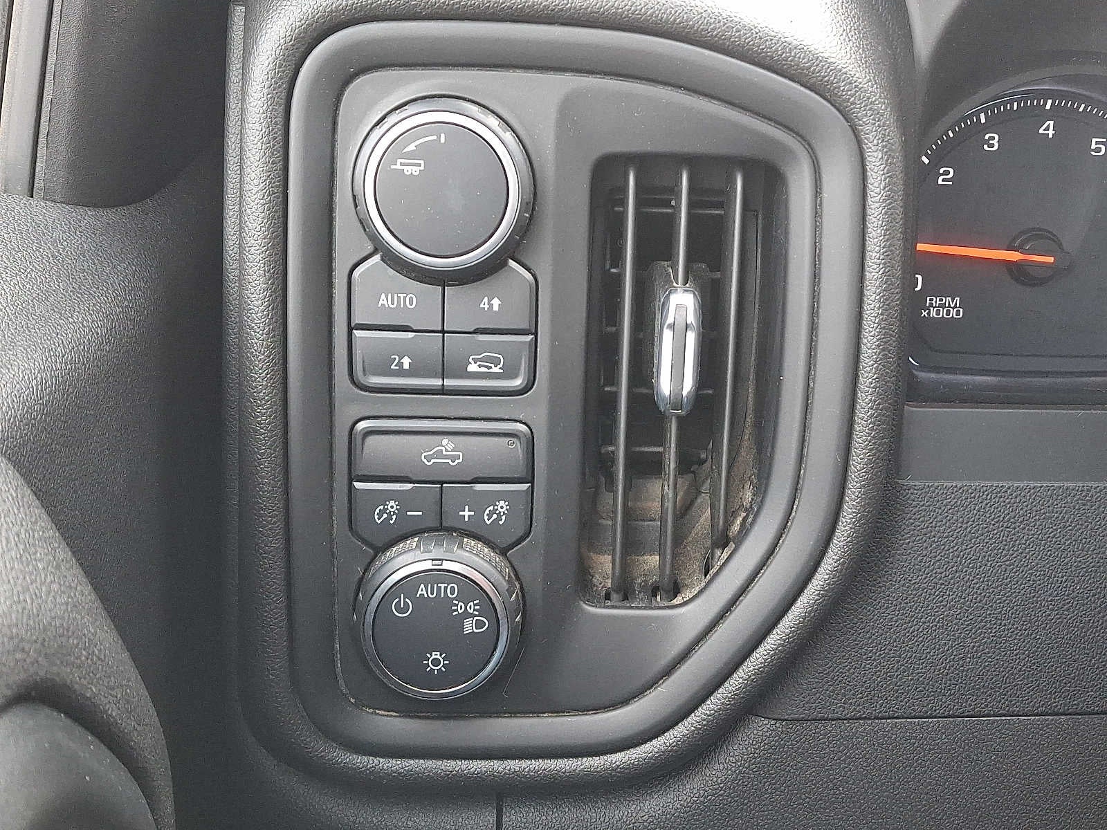 2020 Chevrolet Silverado 1500 WT