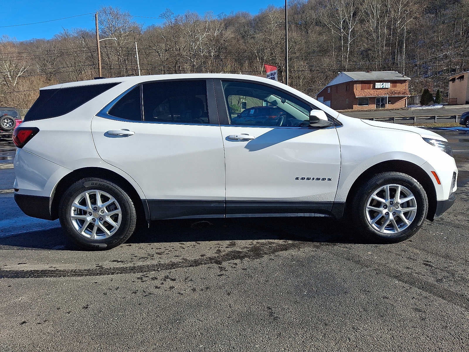 2023 Chevrolet Equinox LT