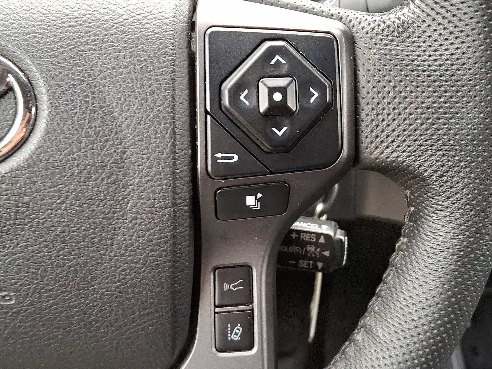 2020 Toyota Tacoma 4WD SR5