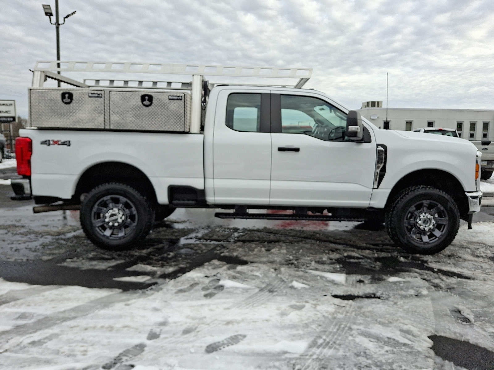 2023 Ford Super Duty F-250 SRW XL