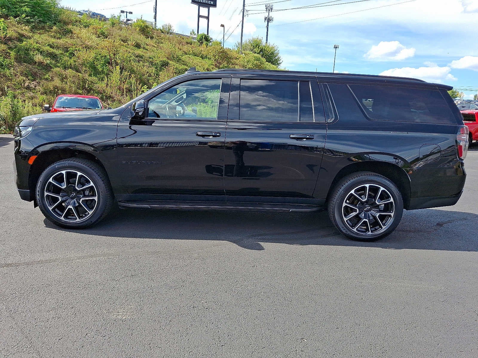 2022 Chevrolet Suburban RST