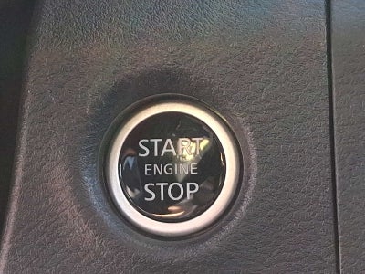 2025 Nissan Frontier SL