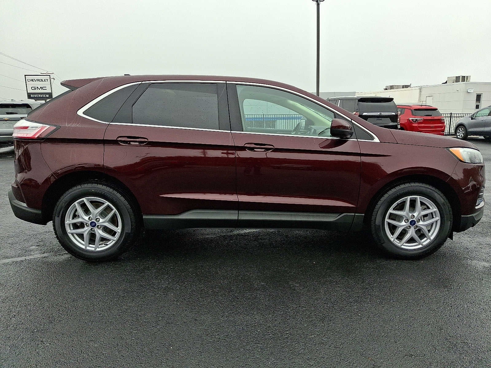 2022 Ford Edge SEL