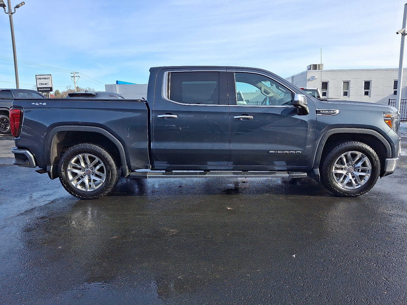 2019 GMC Sierra 1500 SLT