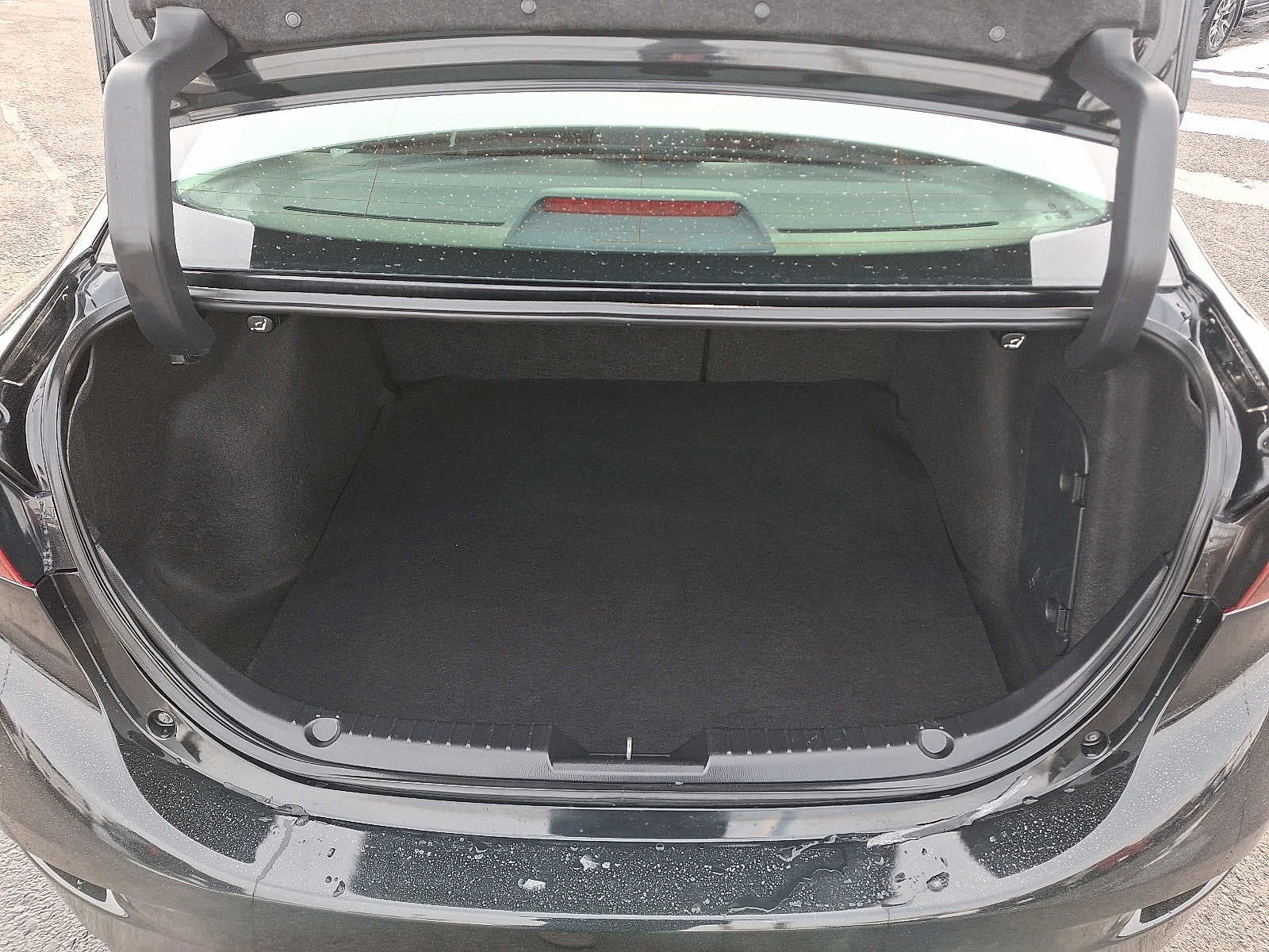 2017 Mazda Mazda3 4-Door Sport