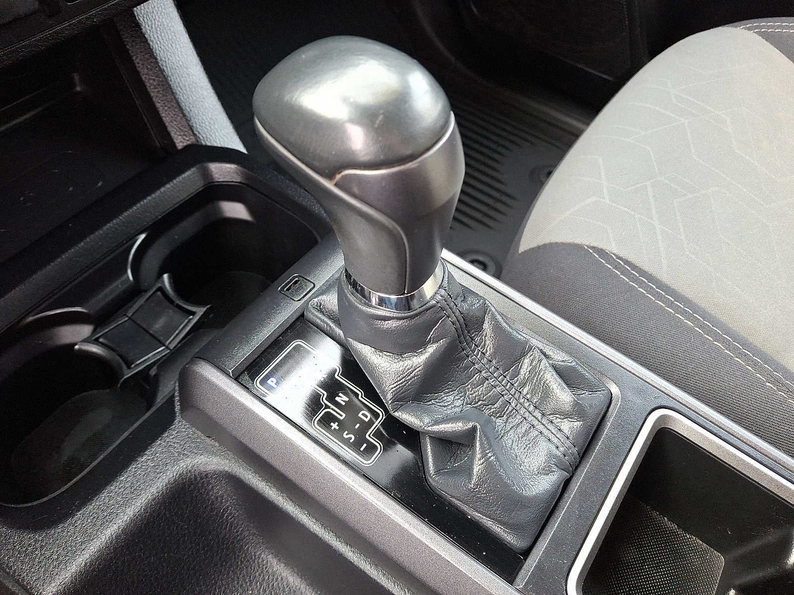 2021 Toyota Tacoma 4WD SR