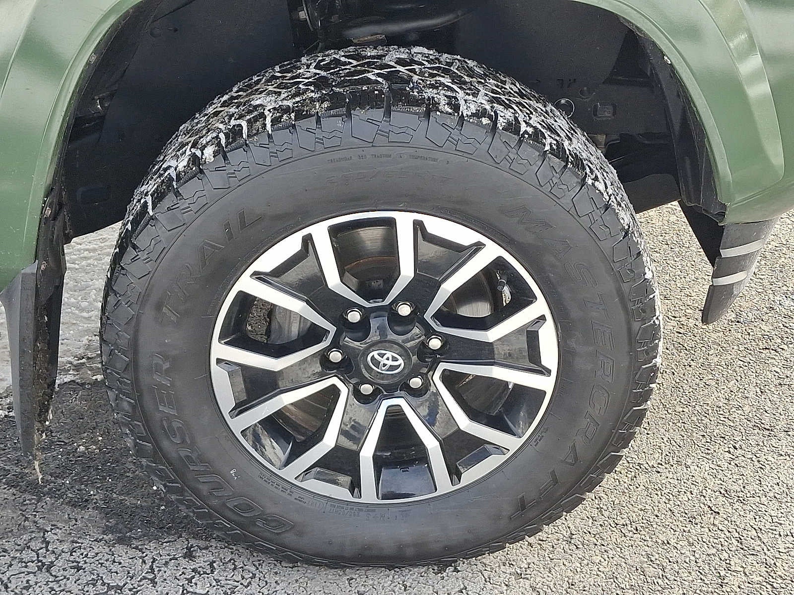 2021 Toyota Tacoma 4WD SR